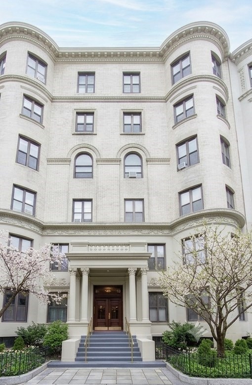 382 Commonwealth Ave # 23 Property Photo 3