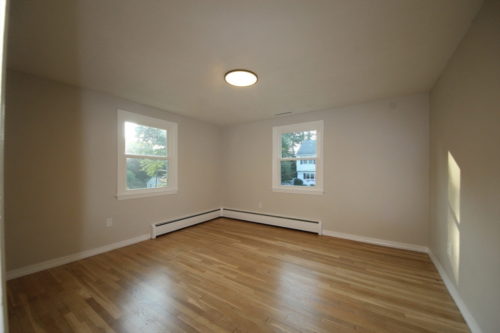 14 Wesley St Property Photo 10
