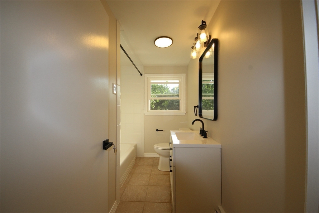 14 Wesley St Property Photo 20