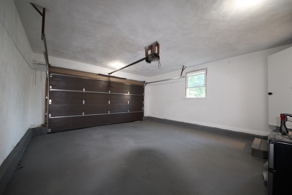 14 Wesley St Property Photo 26