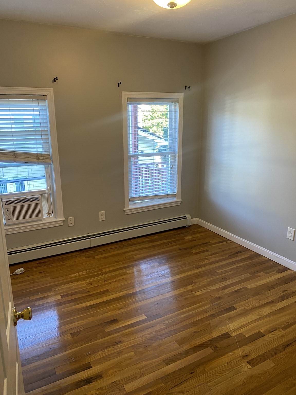 236 Market St Property Photo 6