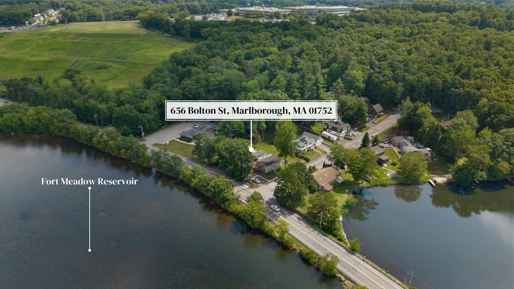 656 Bolton St Property Photo 3