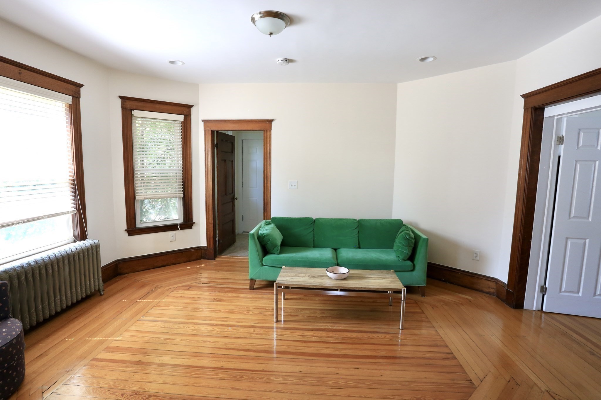 124 Forest St Property Photo 10