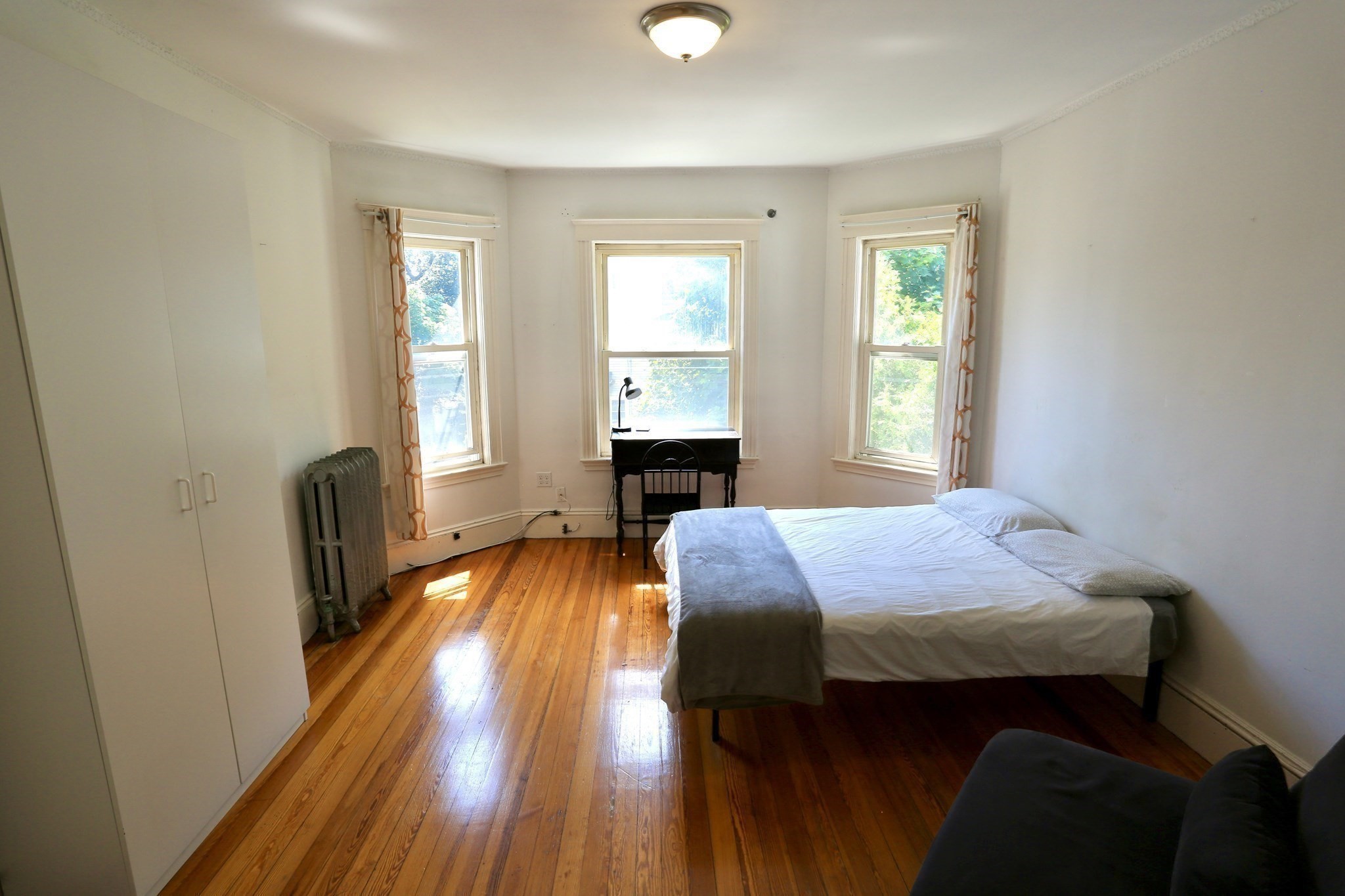 124 Forest St Property Photo 19