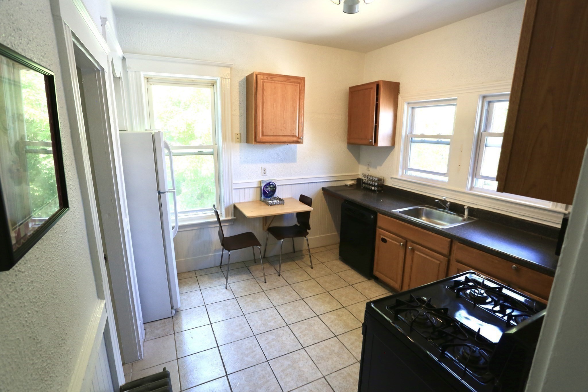 124 Forest St Property Photo 21