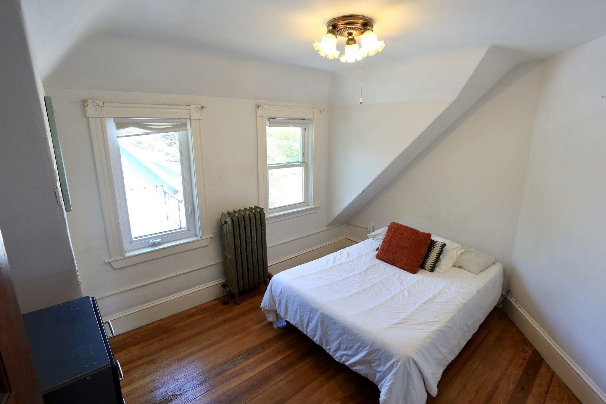 124 Forest St Property Photo 24