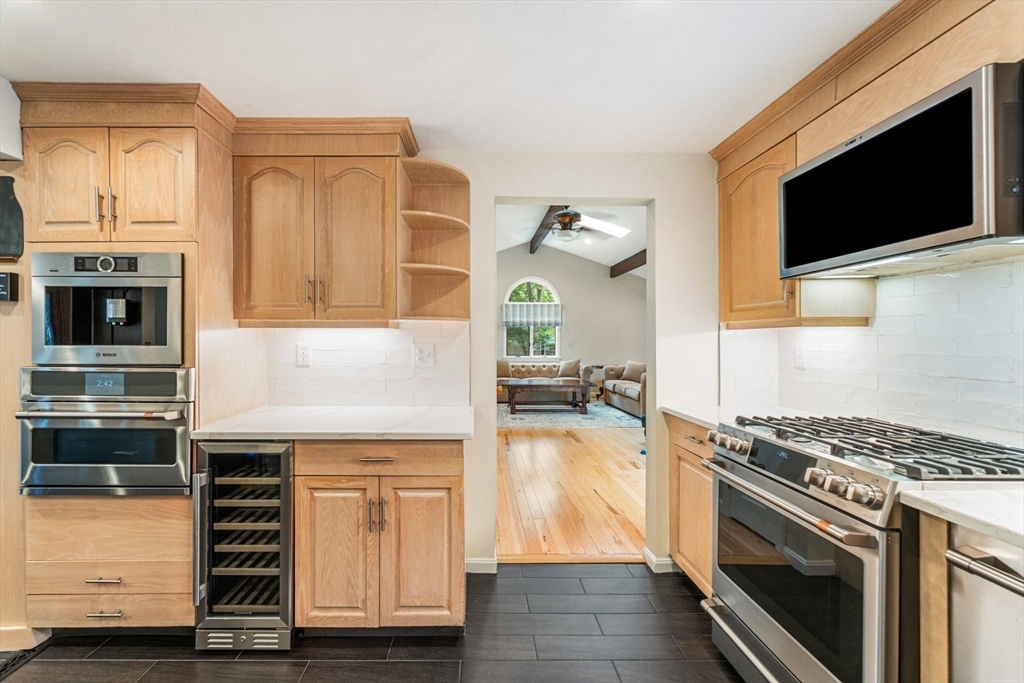 7 Edgeworth St Property Photo 5