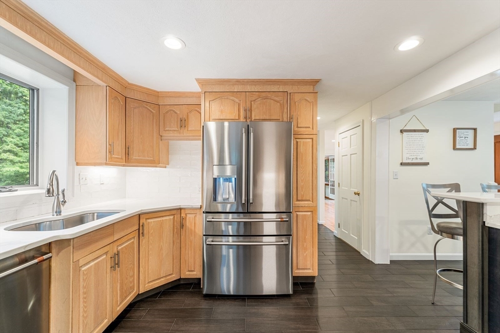 7 Edgeworth St Property Photo 6
