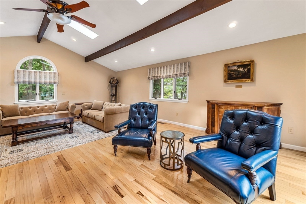 7 Edgeworth St Property Photo 18