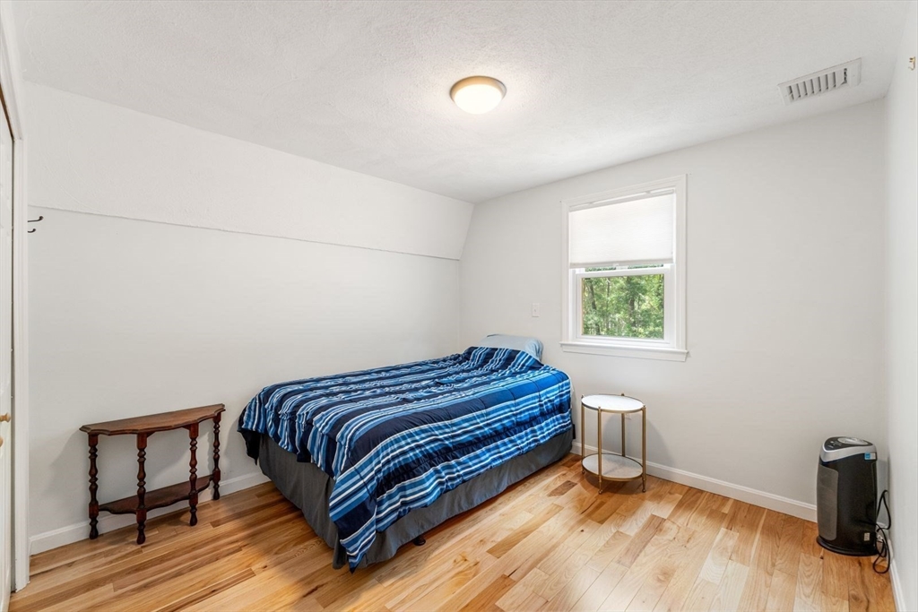 7 Edgeworth St Property Photo 33