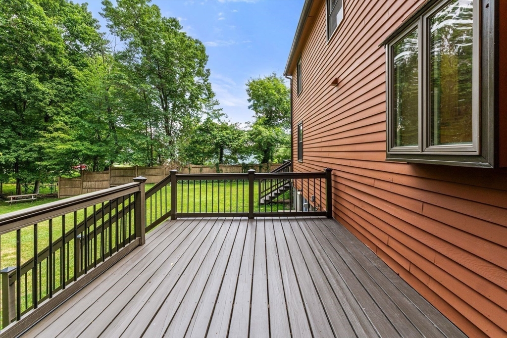 7 Edgeworth St Property Photo 35