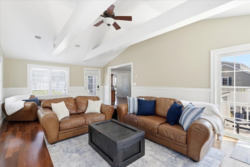 115 Moncrief Road Property Photo 16