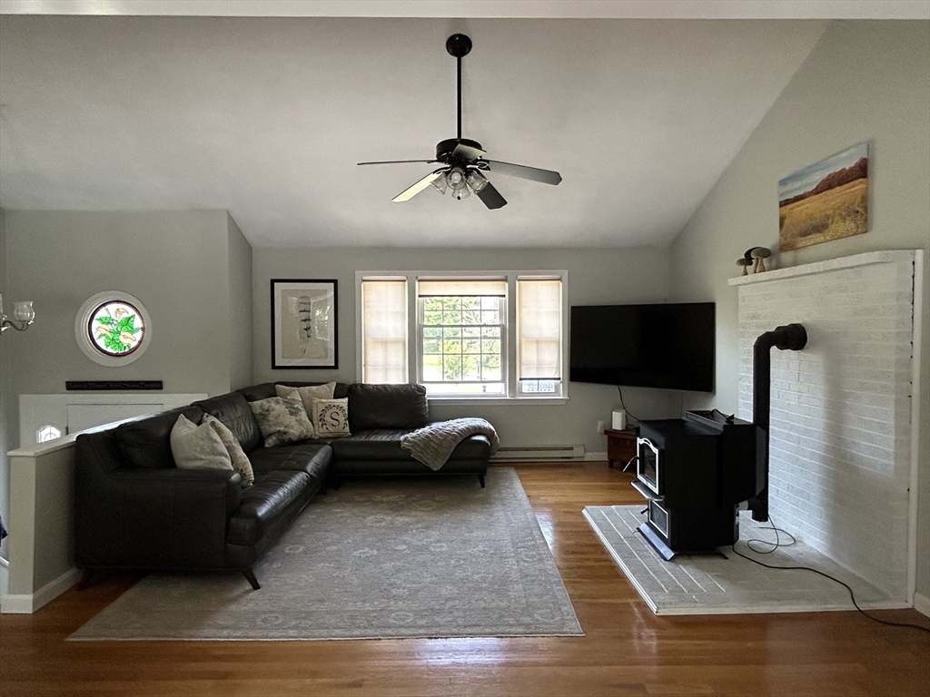 75 Pearson Drive Property Photo 3