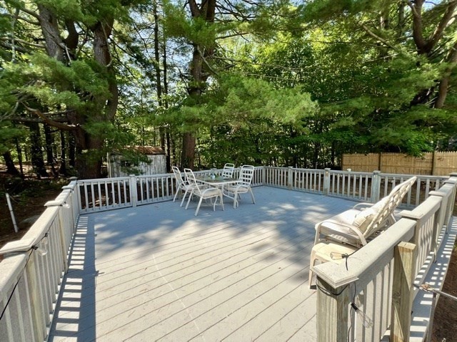330 North Street Property Photo 19