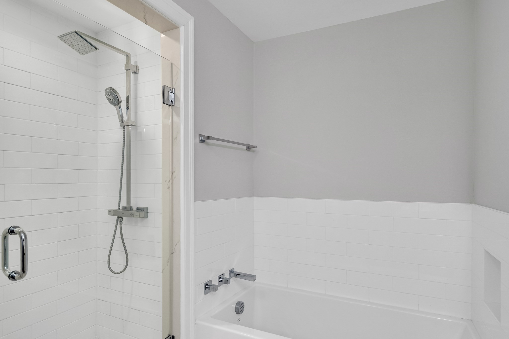 771-781 Harrison Ave # G5 Property Photo 17