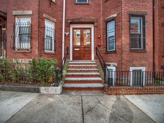 32 Williams St # 1 Property Photo 1