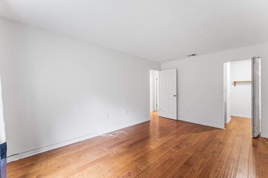 59 School St # B15 Property Photo 9