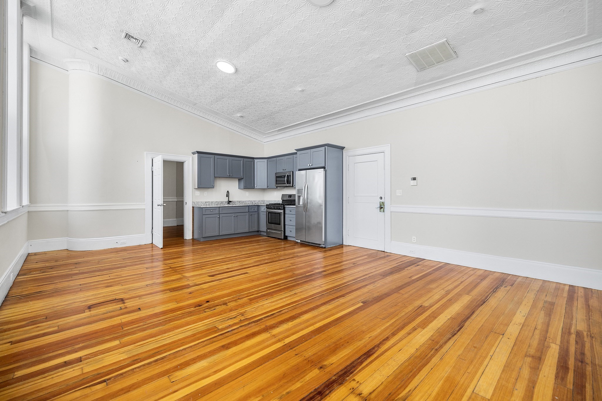 202 Broadway # 31 Property Photo 6
