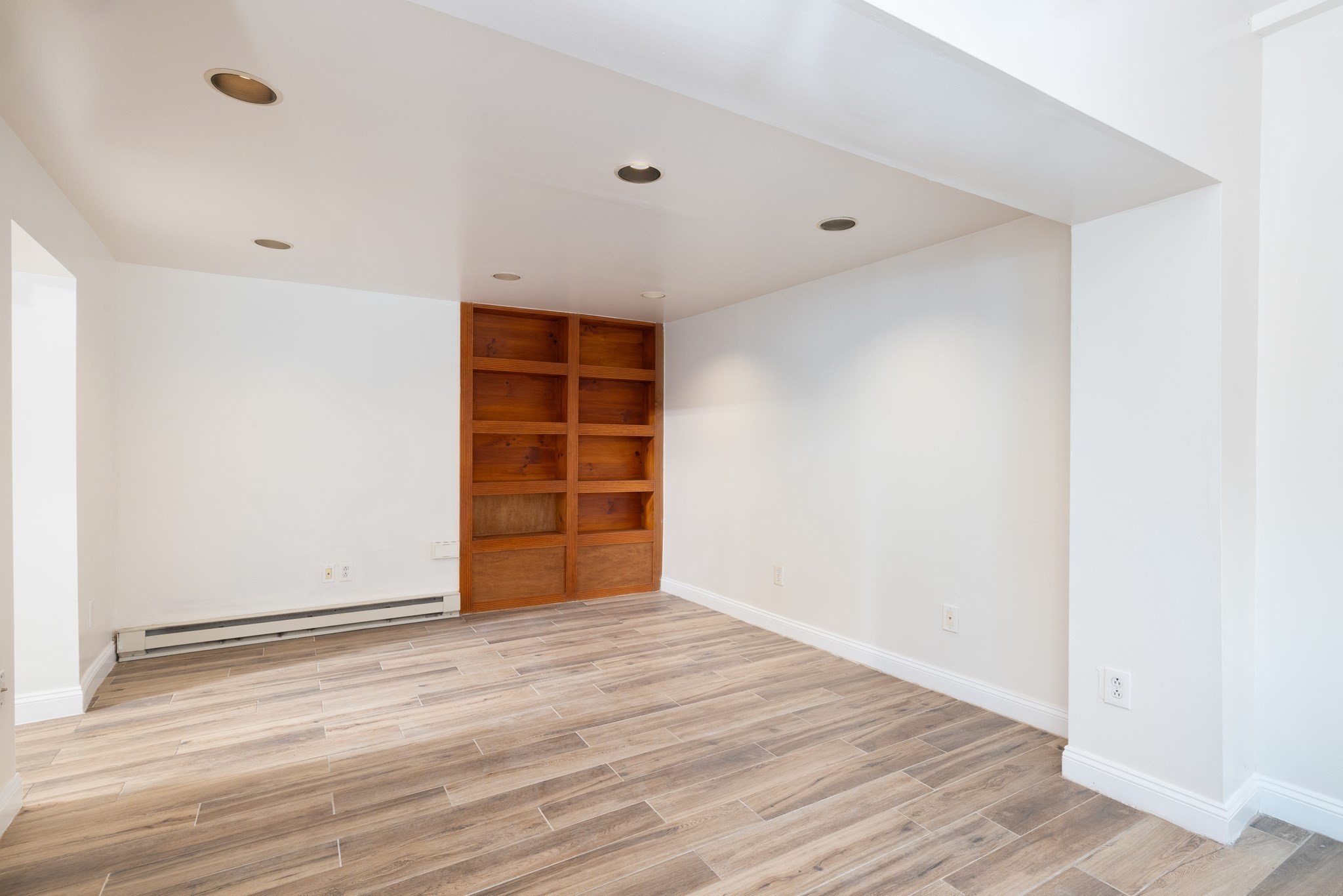2 Derne Street Property Photo 23