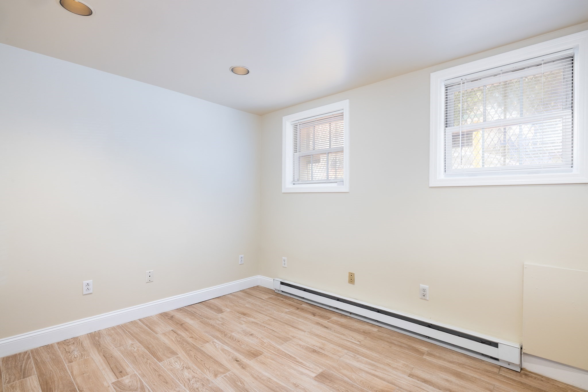 2 Derne Street Property Photo 24