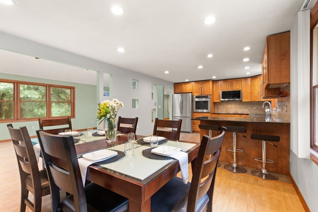 1 Savel Ln Property Photo 14