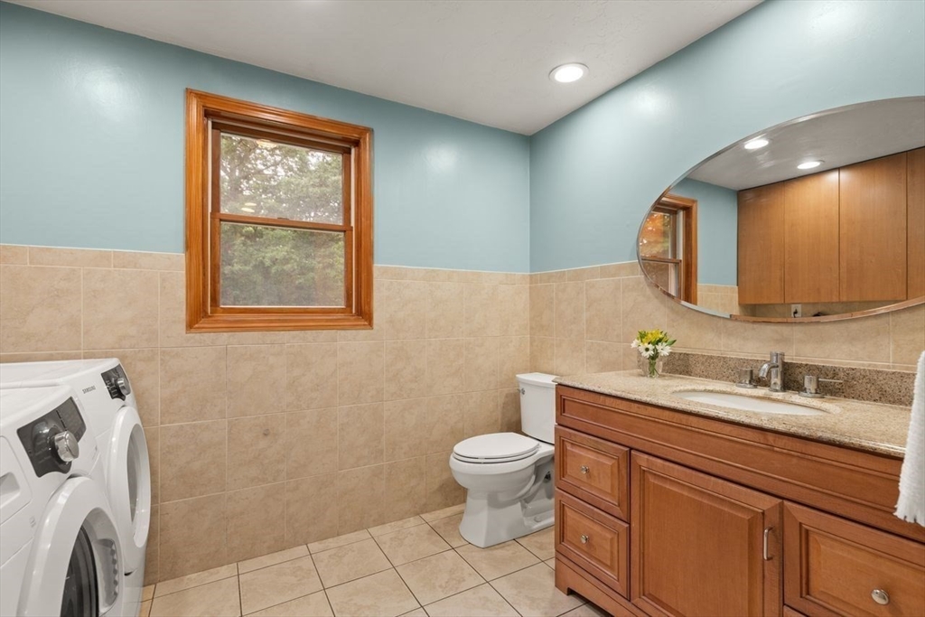 1 Savel Ln Property Photo 27