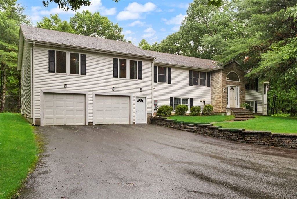 1 Savel Ln Property Photo 41