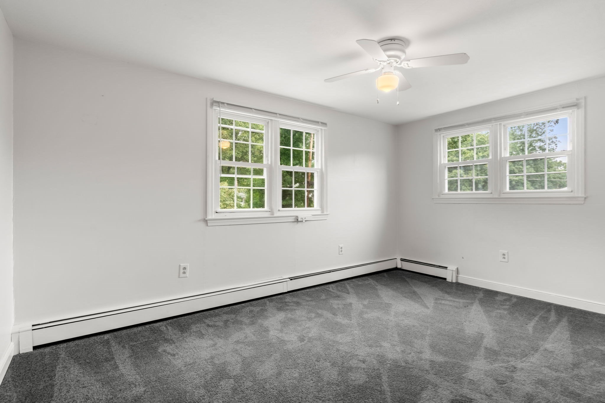 10 Locust Street Property Photo 16
