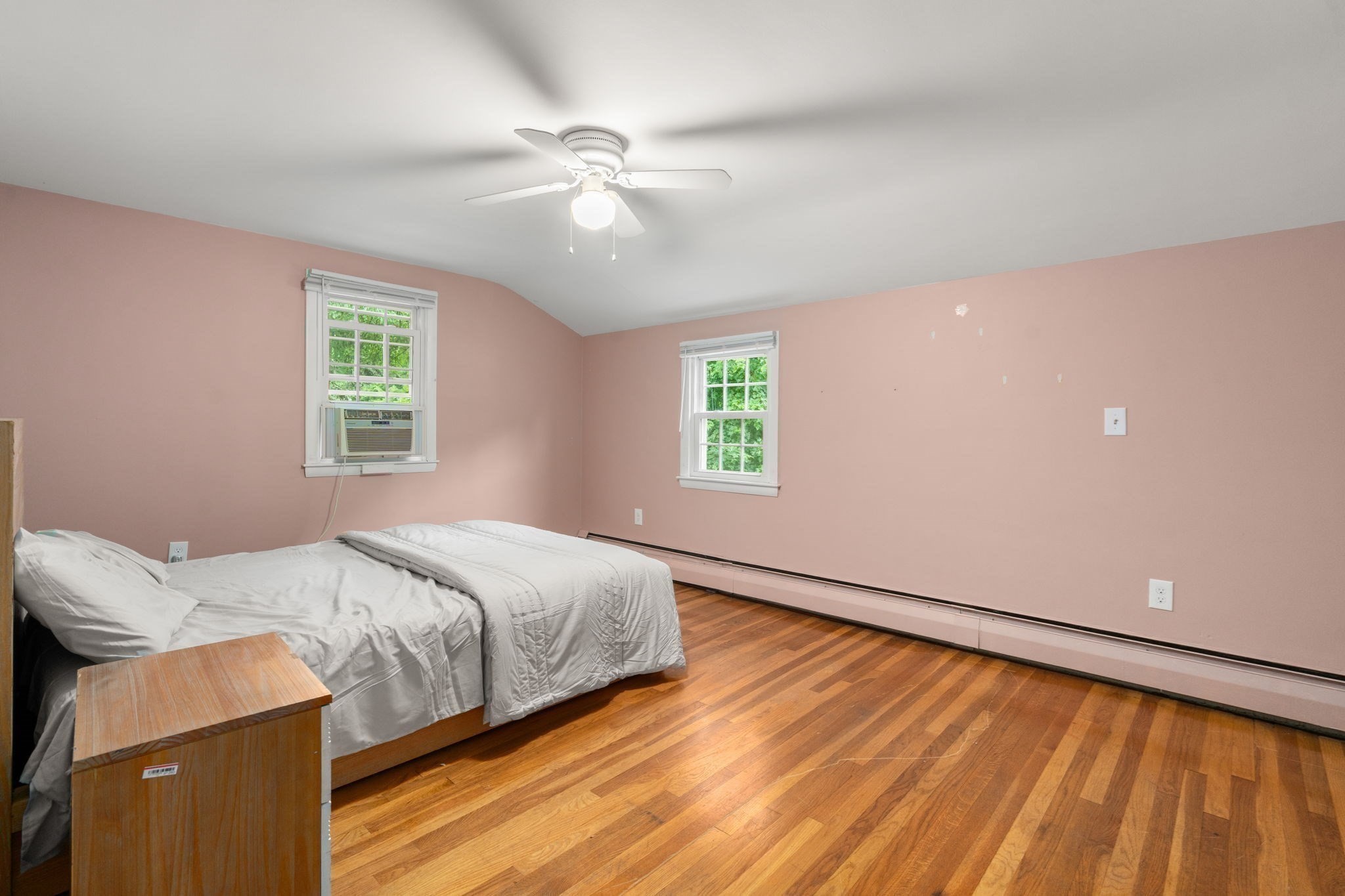10 Locust Street Property Photo 18