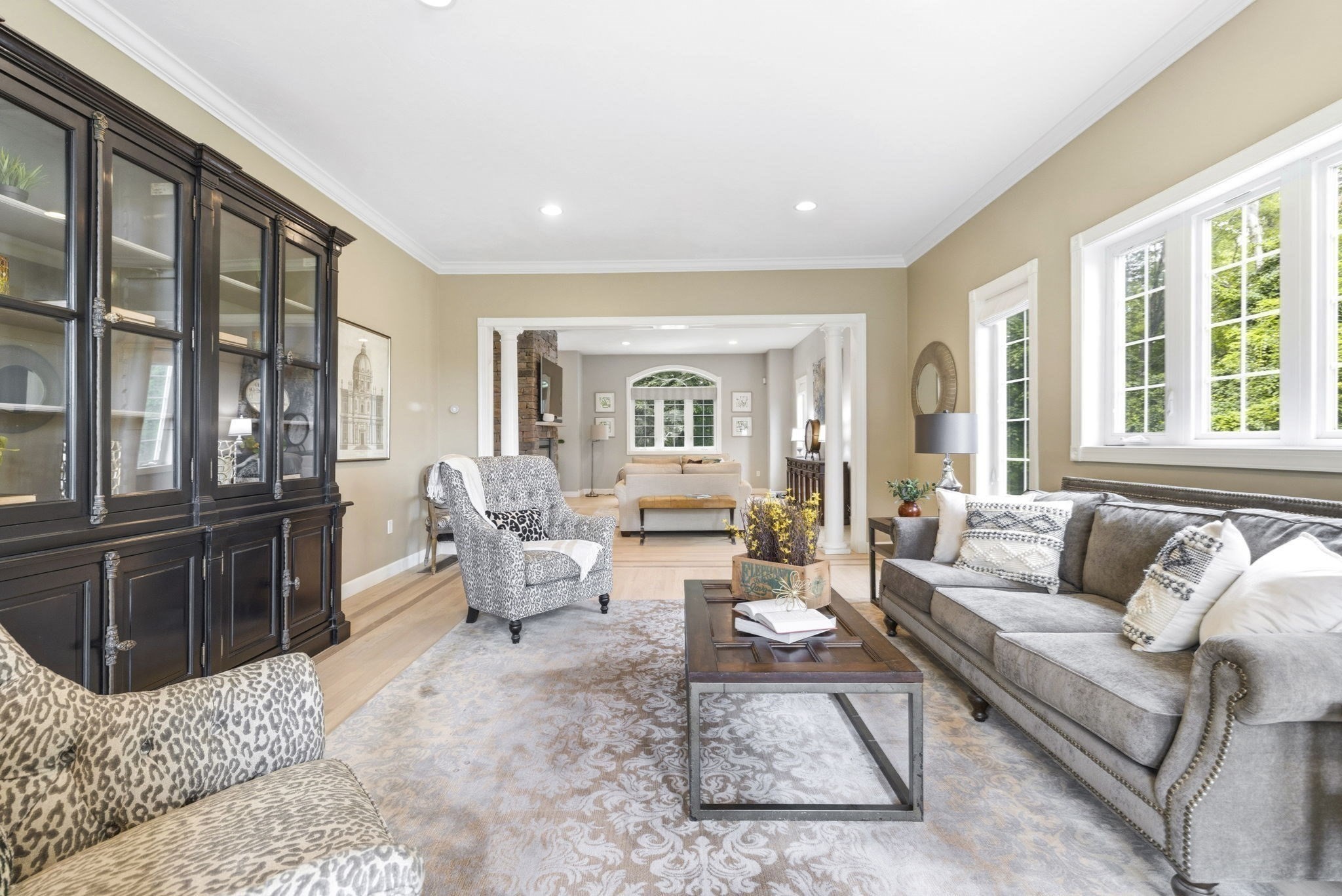 2 Bridle Path Property Photo 12