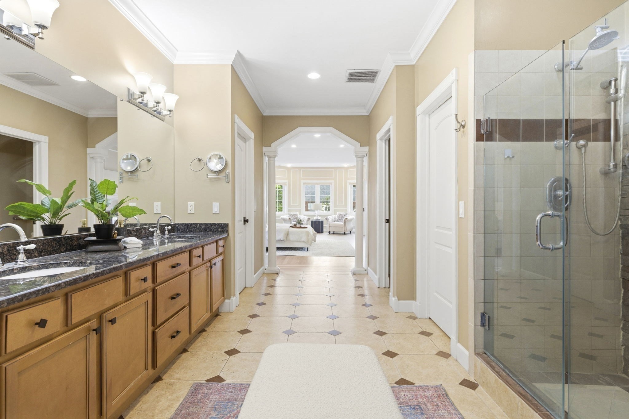 2 Bridle Path Property Photo 24