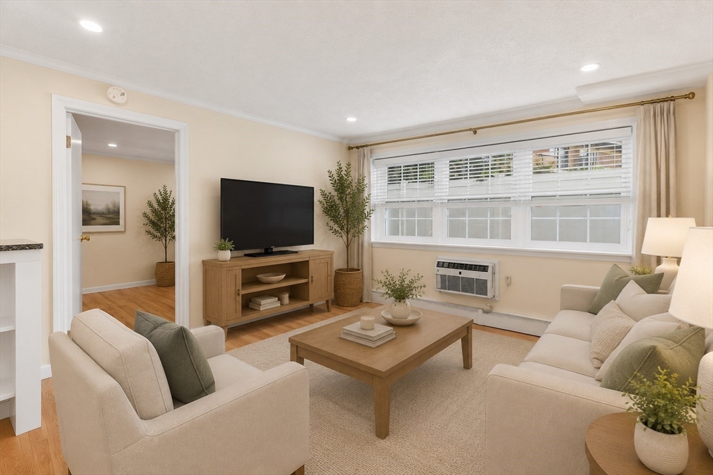 5 Cass St # 2 Property Photo 1