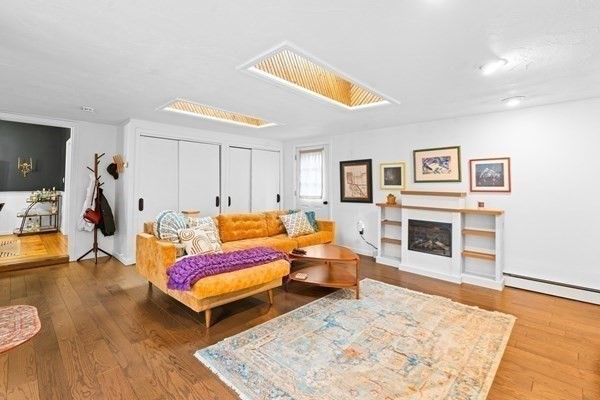 32 Ash St Property Photo 4