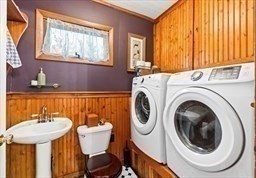 32 Ash St Property Photo 12