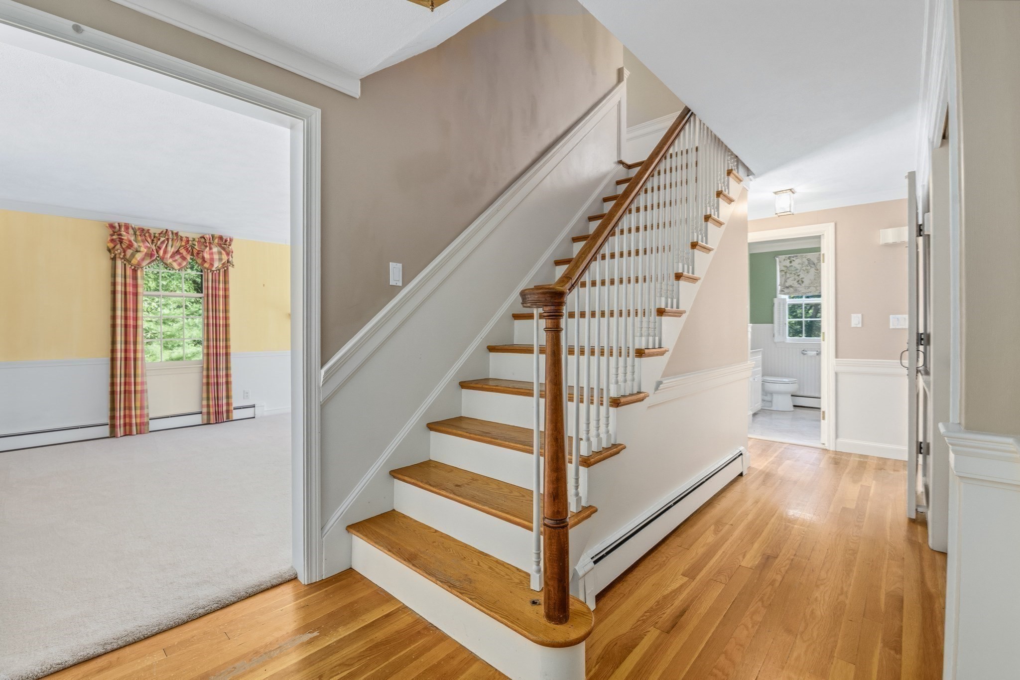 21 Goulding St E Property Photo 17