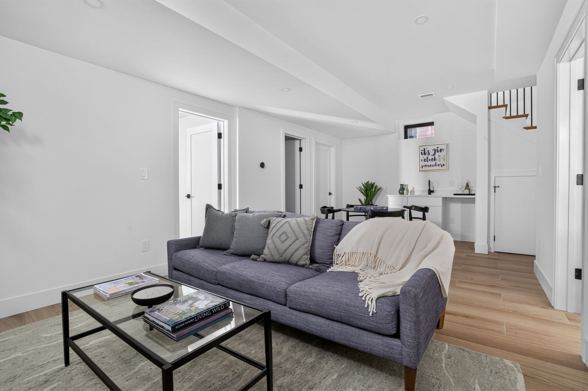 37 Kingston St # A Property Photo 16