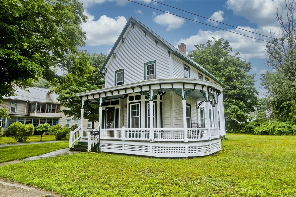 1075 Central St Property Photo 1