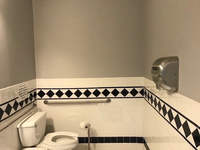 195 Lake Ave Property Photo 13