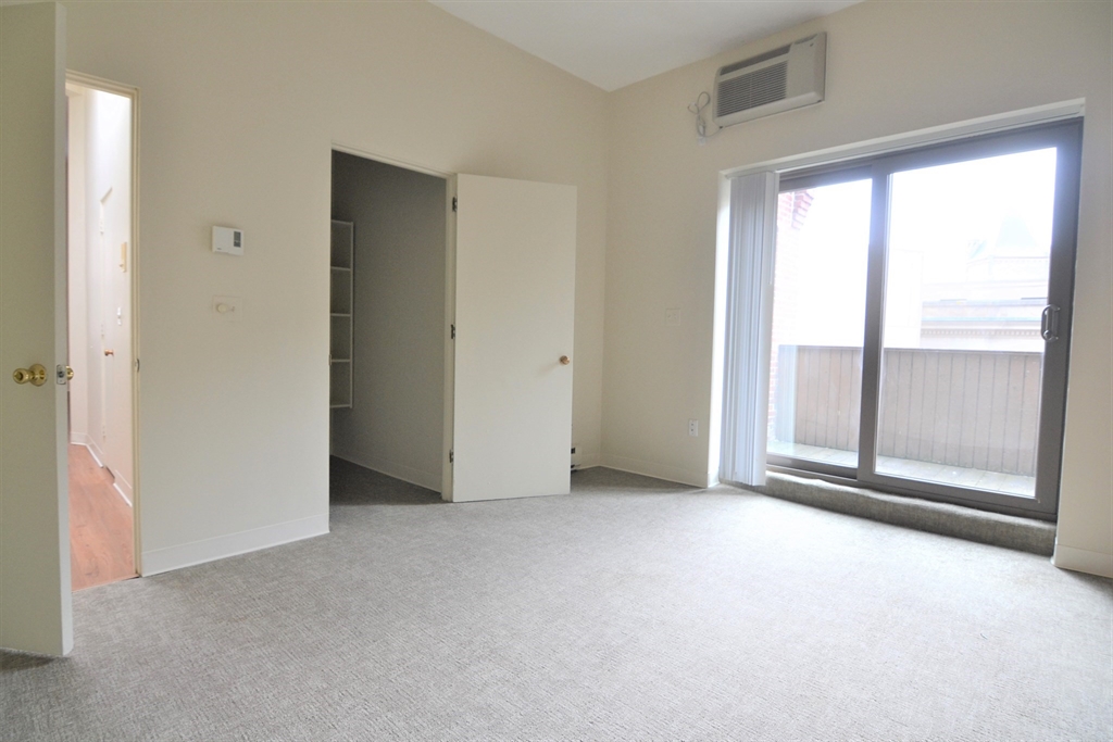 67 St. Germain # 14 Property Photo 14