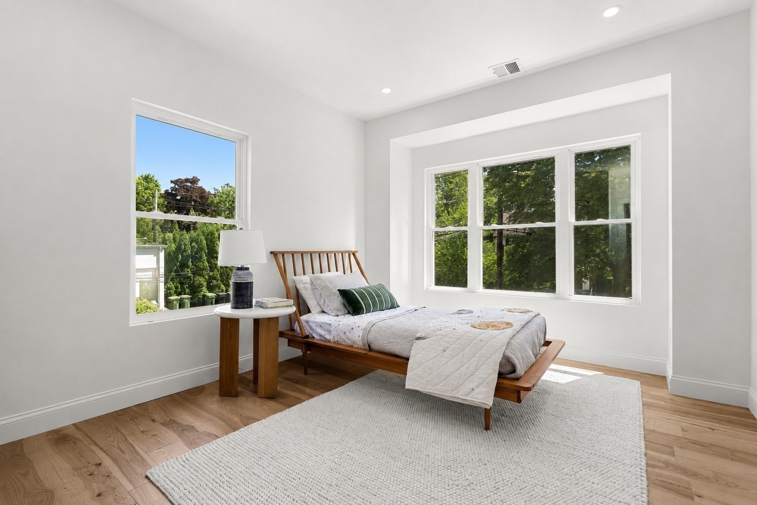 68 Barnard Avenue Property Photo 24