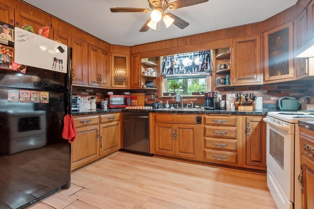 149 High St Property Photo 32