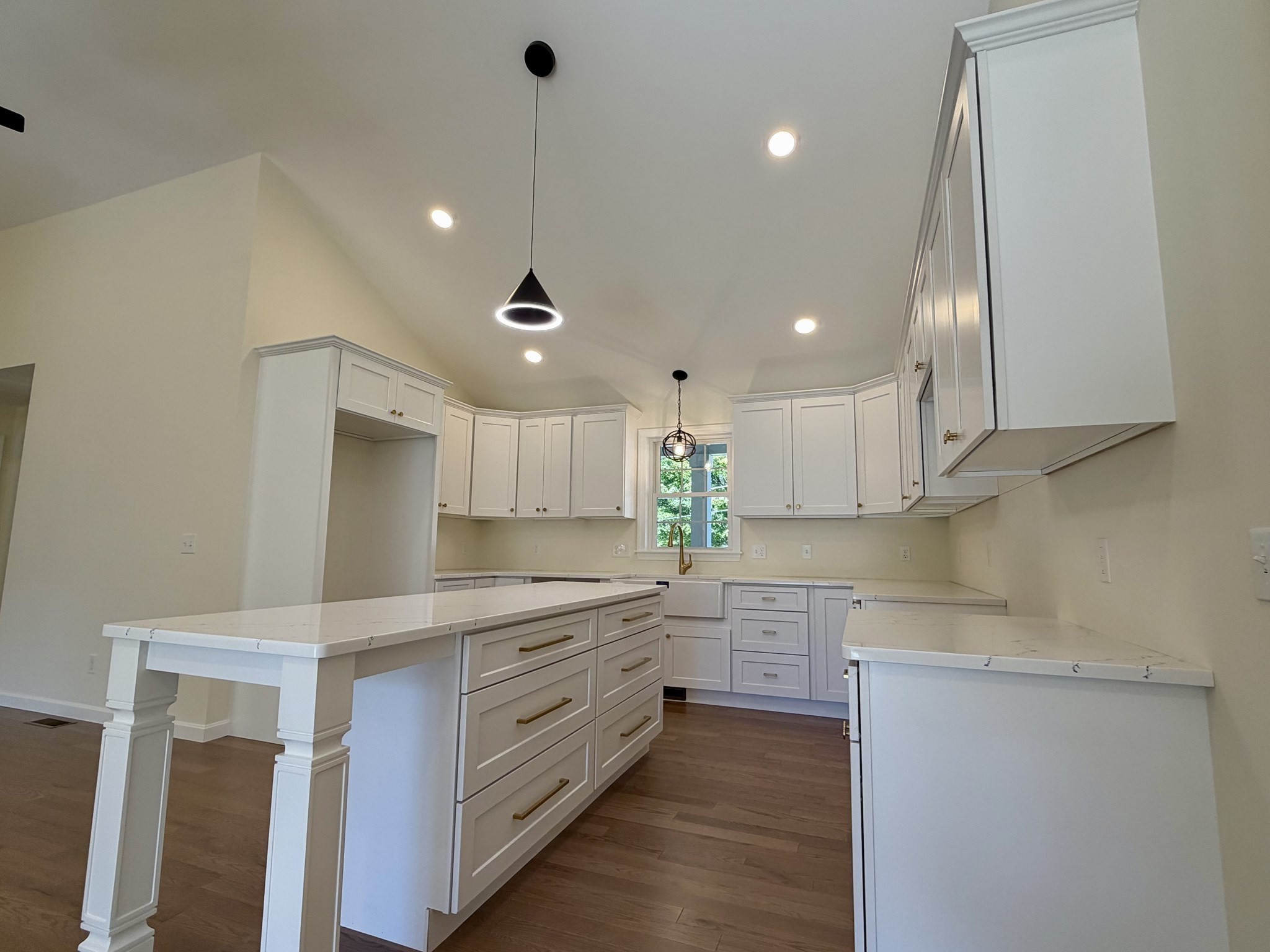 20 Highland Ave Property Photo 2