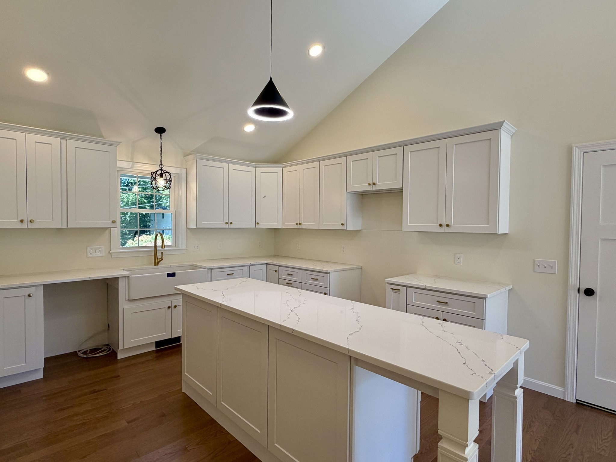 20 Highland Ave Property Photo 10