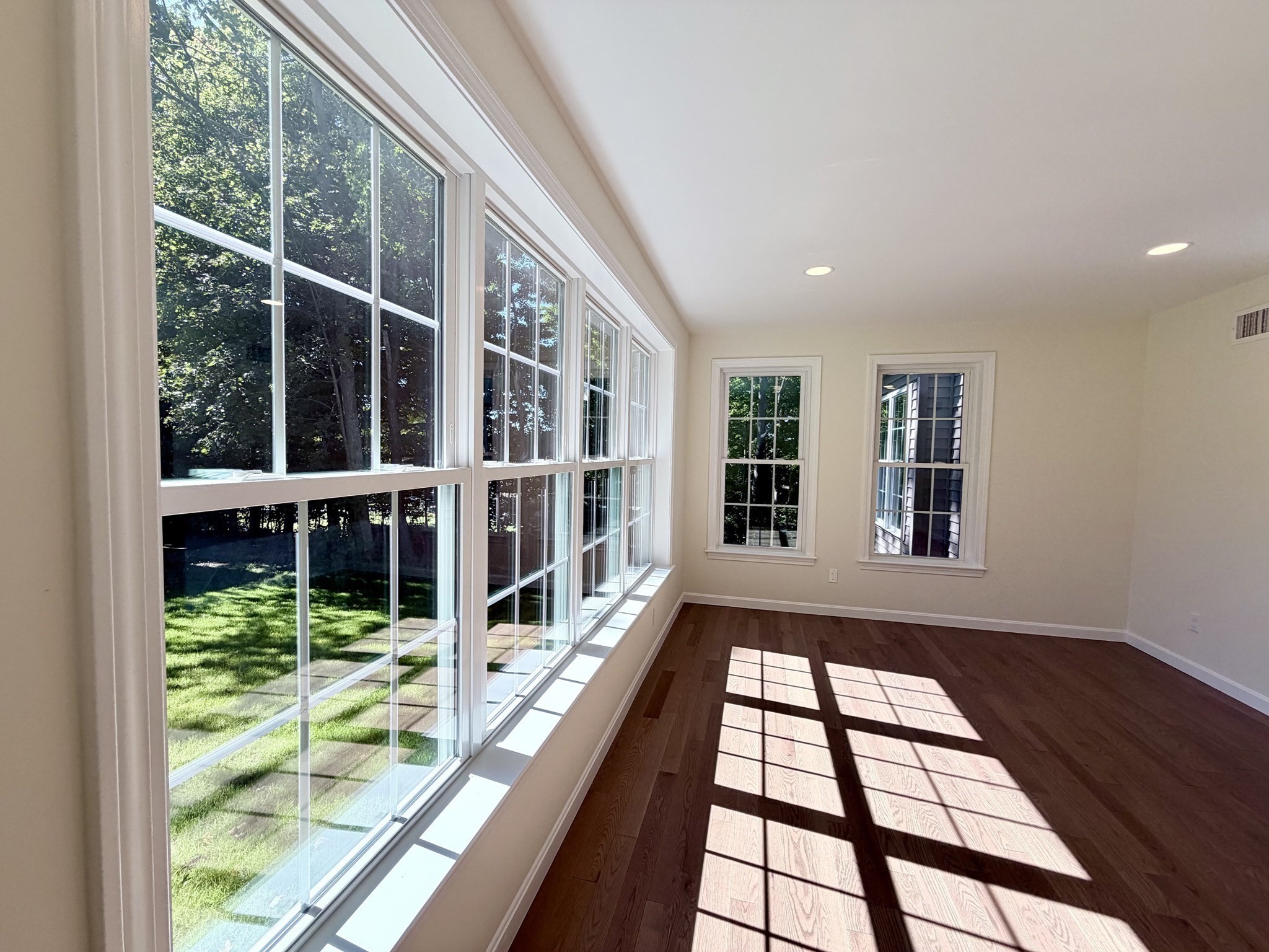 20 Highland Ave Property Photo 11