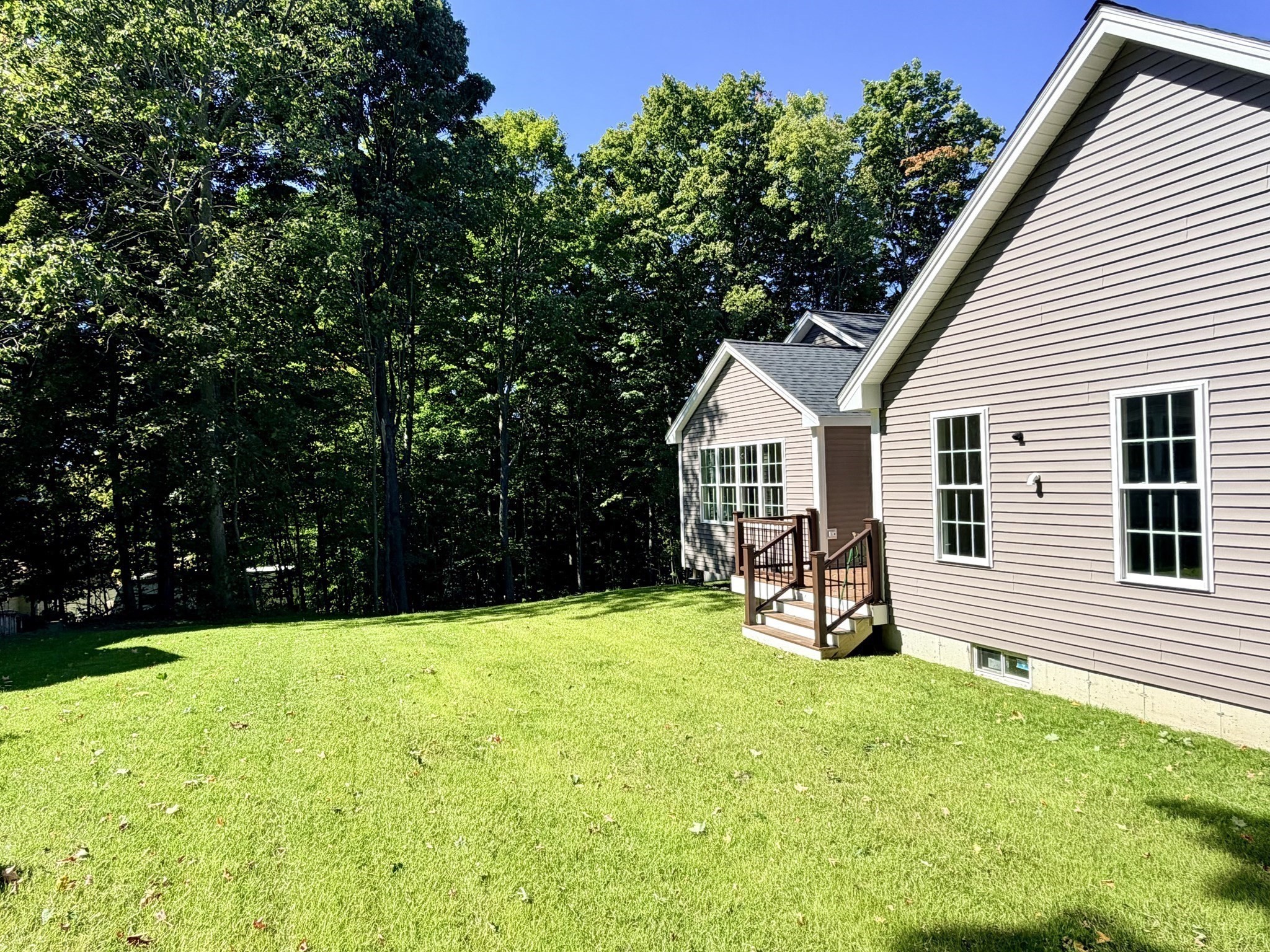 20 Highland Ave Property Photo 31