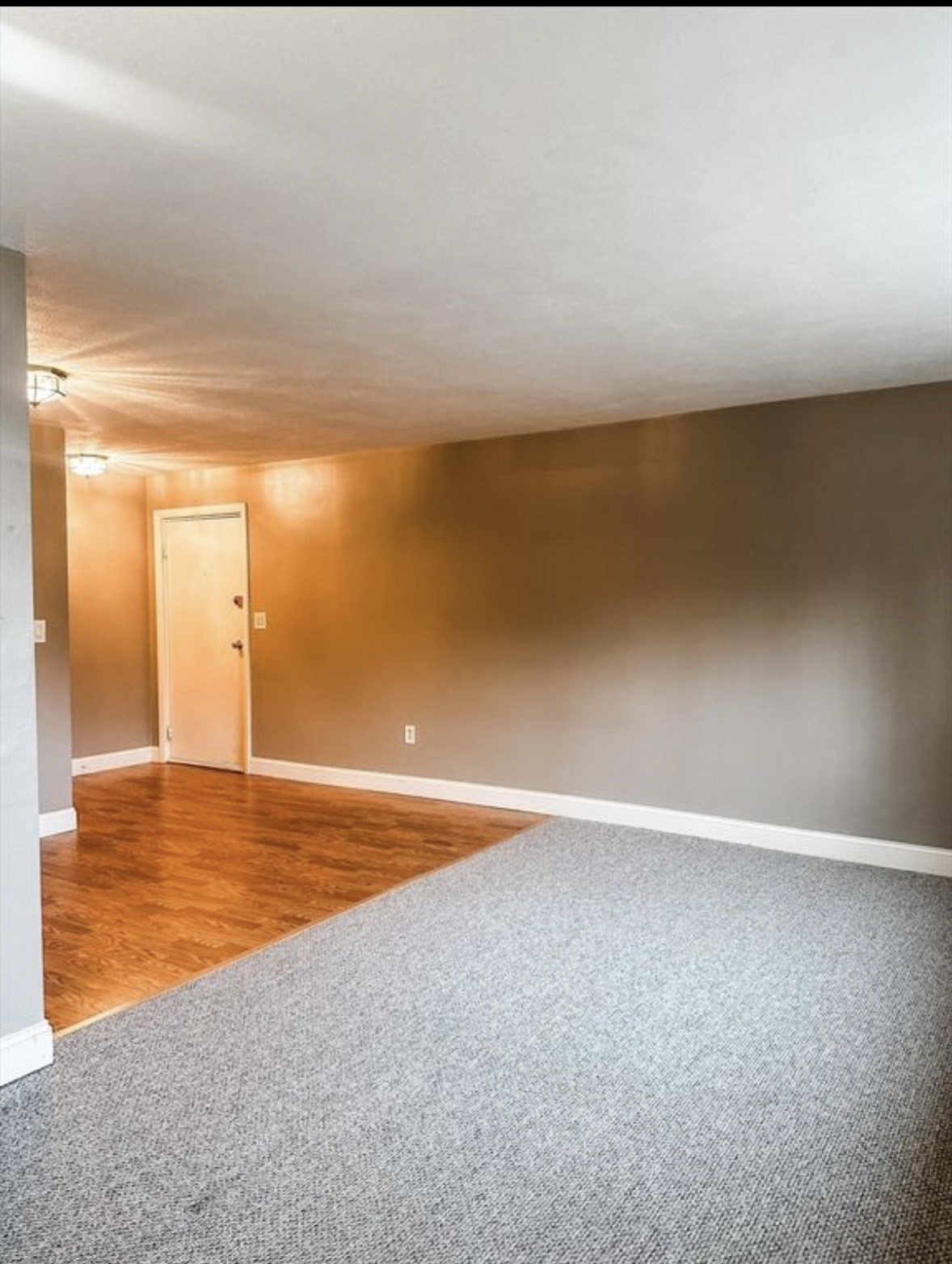 425 S Huntington Ave # 1 Property Photo 4
