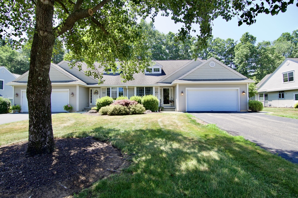 360 Pinehurst # 360 Property Photo 1