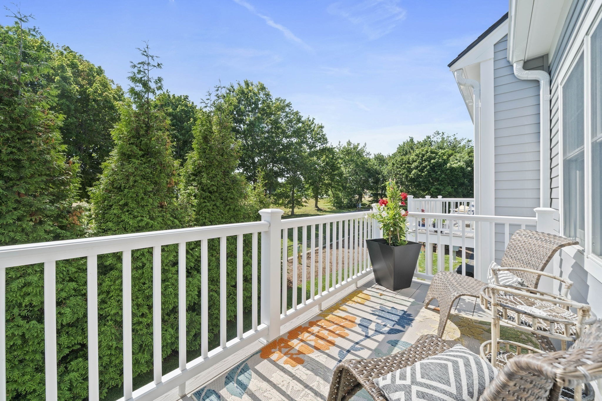 60 Robbins Road # 25 Property Photo 15
