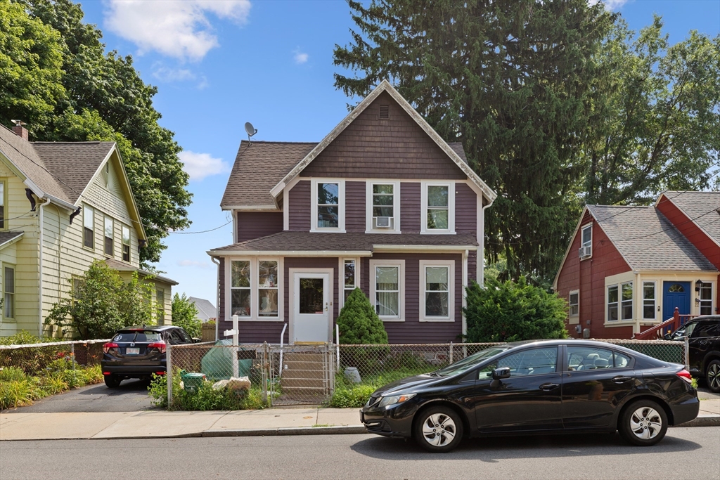 16 Floral Ave Property Photo 1
