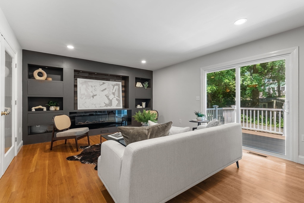 107 Rowe Street Property Photo 15